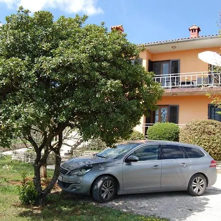 Bruna 2244 Labin (Istria)